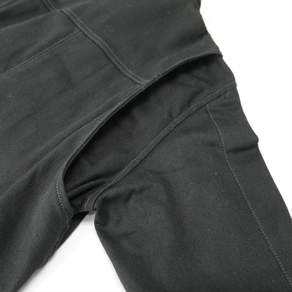 Front Zip Jacket -Black-